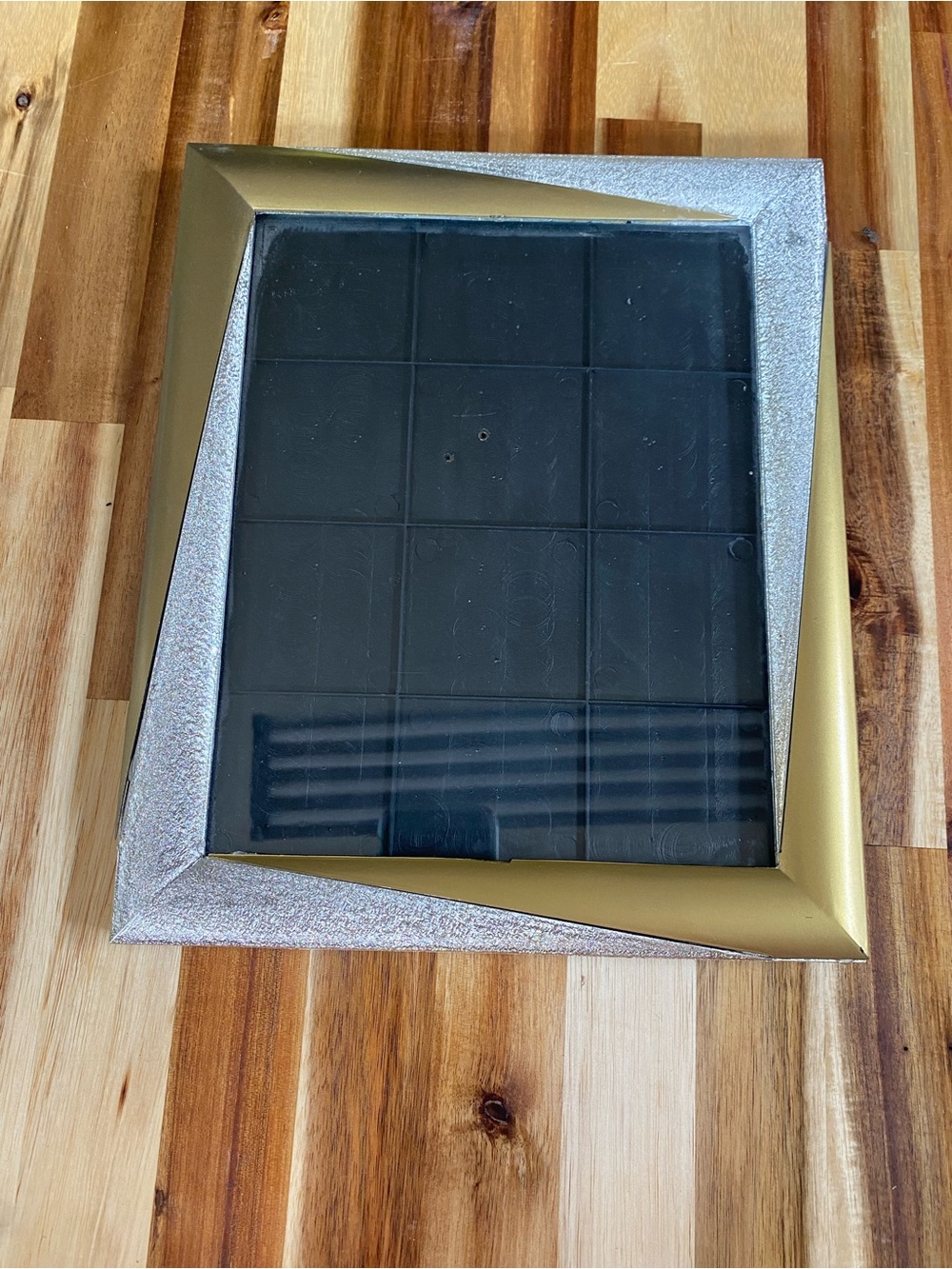 Gold & Silver Plastic 8x10 Photo Frame Freestanding Tabletop Easel Back Stand